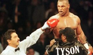 霍利菲尔德与泰森谁更厉害 泰森vs霍利菲尔德